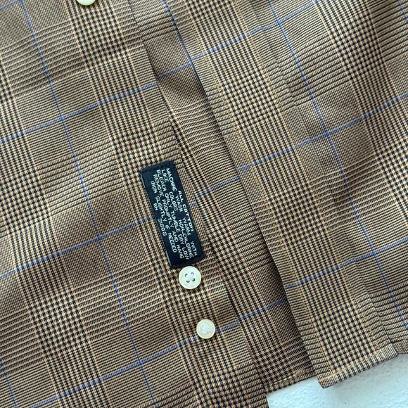 Jos. A. Bank Traveler’s Collection Plaid Button Up Shirt, Size Large - Picture 5 of 6